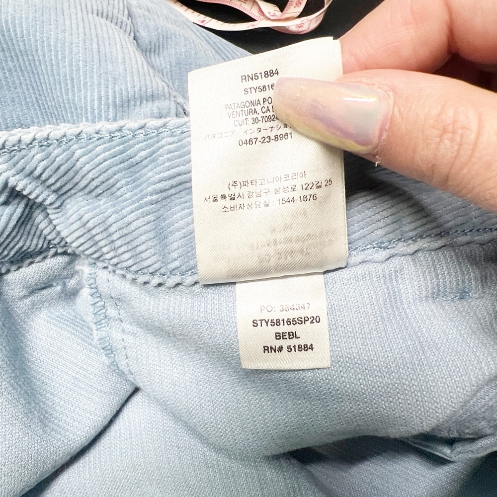 Patagonia organic cotton women’s light blue Corduroy shorts - Picture 12 of 12